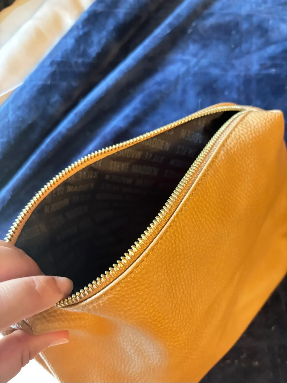 Steve Madden Tan Pebbled Faux Leather Cosmetic Makeup Travel Pouch